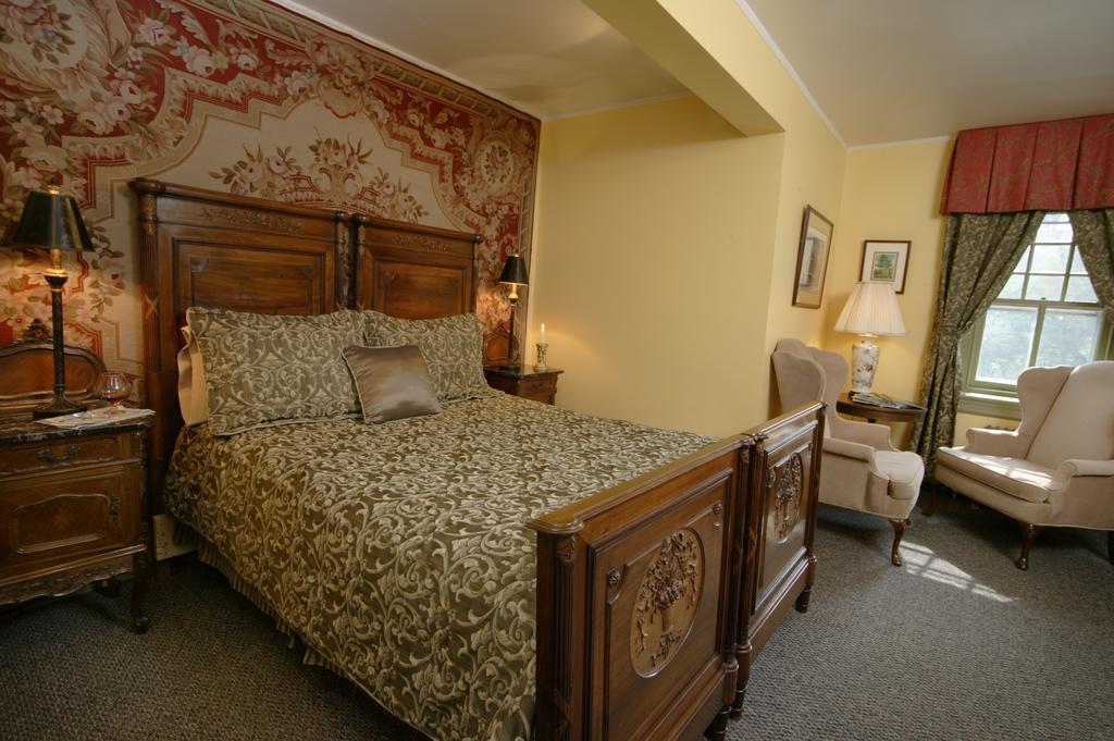 Cameron Estate Inn Mount Joy Esterno foto